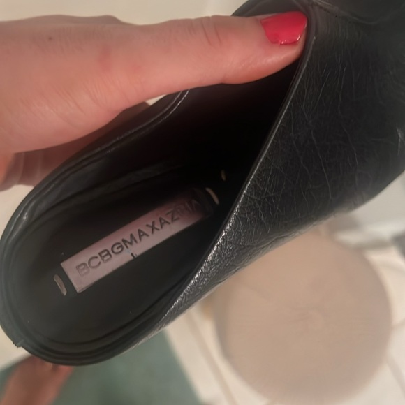 BCBG Max Azria leather 4inch open toe mules.size 8.5 - Picture 4 of 5